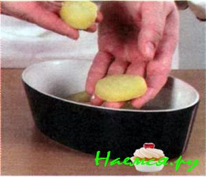 Ассорти овощное, запеченное с белым соусом