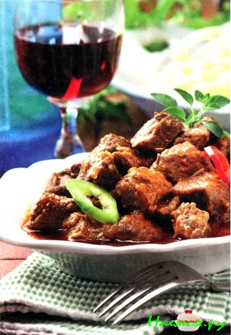 Гуляш из мяса лани
