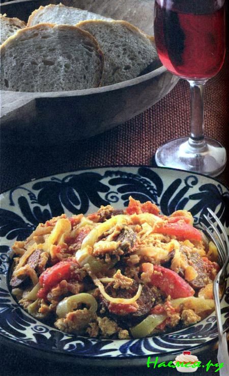 Лечо с яйцом