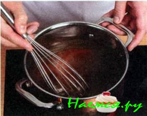 Тушеная говядина с коричневым соусом