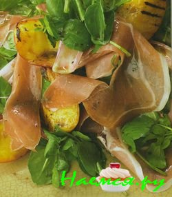 Персики со шпиком и флердоранжем