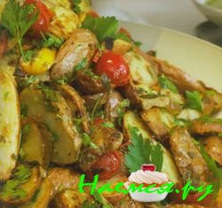 Жареный картофель и топинамбур с лимоном и шалфеем