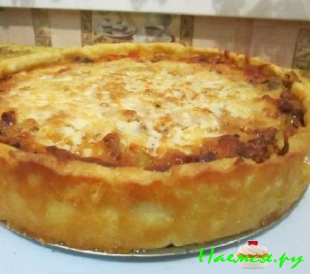 Сладкий и пряный пирог с говядиной и свининой