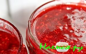 Малиновый джем для кексов или десертов