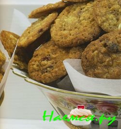 Печенье с клюквой и белым шоколадом