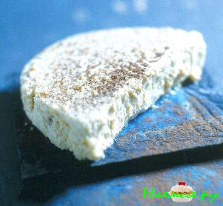 Ледяной сабайон с миндальным печеньем