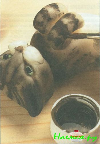 ОКРАШИВАНИЕ ФИГУРКИ ИЗ МАСТИКИ