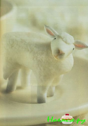 Овечка из мастики