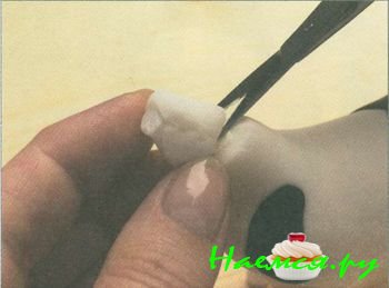 Корова из мастики