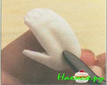 Горилла из мастики