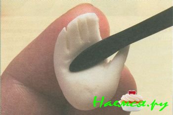 Горилла из мастики