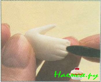 Горилла из мастики