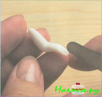 Сурикат из мастики