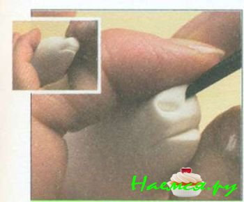 Свинья из мастики