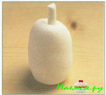 Бурый медведь из мастики