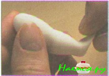 Бурый медведь из мастики