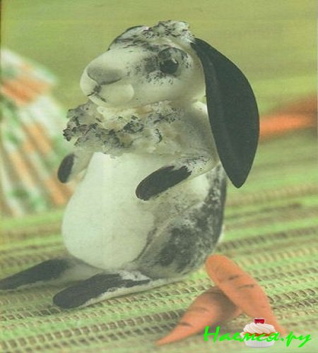 Кролик из мастики