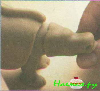 Носорог из мастики