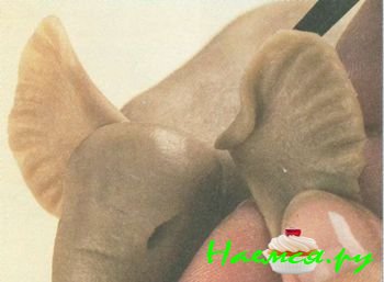 Слоненок из мастики