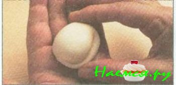 Три кошки из мастики