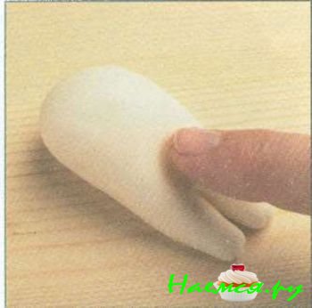 Три кошки из мастики