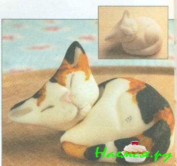 Три кошки из мастики