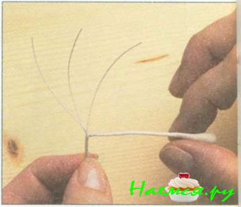 Летучая мышь из мастики