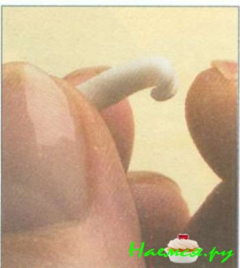 Летучая мышь из мастики