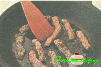 ЗЕЛЕНЫЙ САЛАТ С ГРУДКОЙ ИНДЕЙКИ