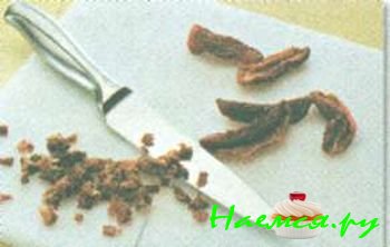 САЛАТ С КОЗЬИМ СЫРОМ