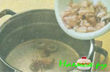 САЛАТ &laquo;СРЕДИЗЕМНОМОРСКИЙ&raquo; С МОРЕПРОДУКТАМИ 