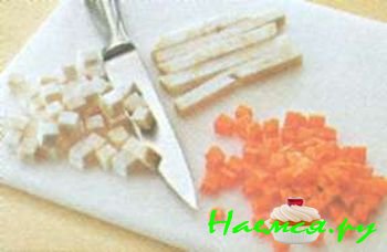 КАРТОФЕЛЬНЫЙ СУП С СОСИСКАМИ ПО-ФРАНКФУРТСКИ