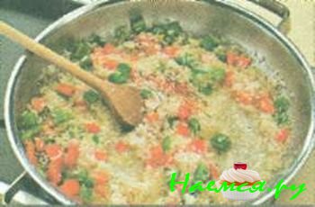 ПАЭЛЬЯ С КАЛЬМАРАМИ