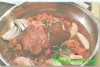 ТУШЕНАЯ ЛОПАТКА ЯГНЕНКА