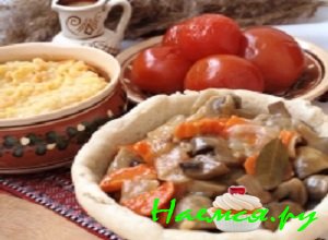 Гуляш из шампиньонов