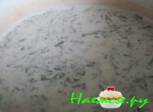 Накрыть кастрюльку крышкой и дать смеси настояться &ndash; 20 минут будет вполне достаточно