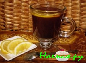 Кофе с медом, лимончиком и корицей