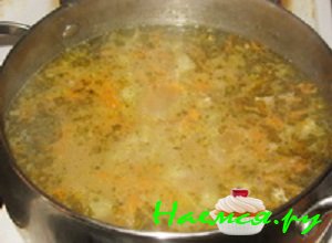 Откройте крышку и доварите суп