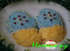 Новогодний салат «Рукавички Снегурки»