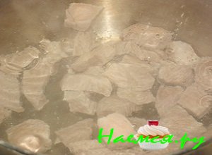 Отварите мясо