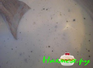 Покрошите стручок ванили