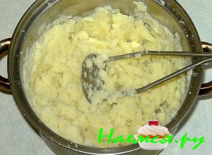 Отварите картофельное пюре