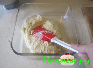 в формочку выкладывайте часть теста