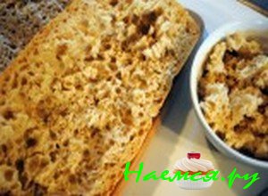 Отделите мякоть от батона - фото