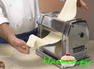 раскатайте тесто - фото