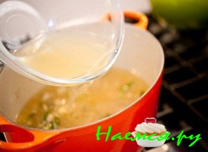 влейте бульон - фото