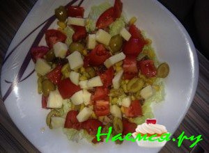 выложите сыр следующим слоем