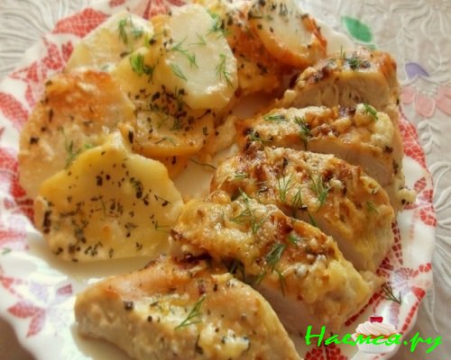 Запеченная курица с йогуртным соусом