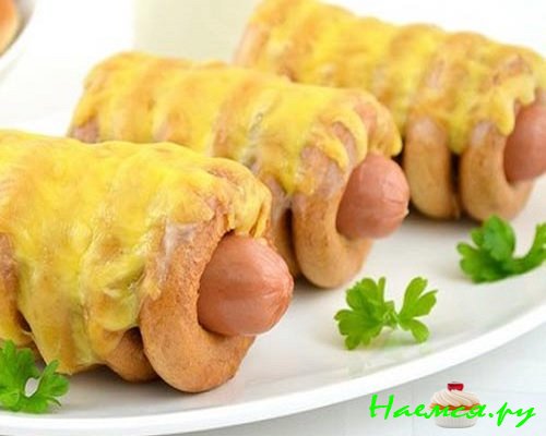 Сосиска в сушках фото